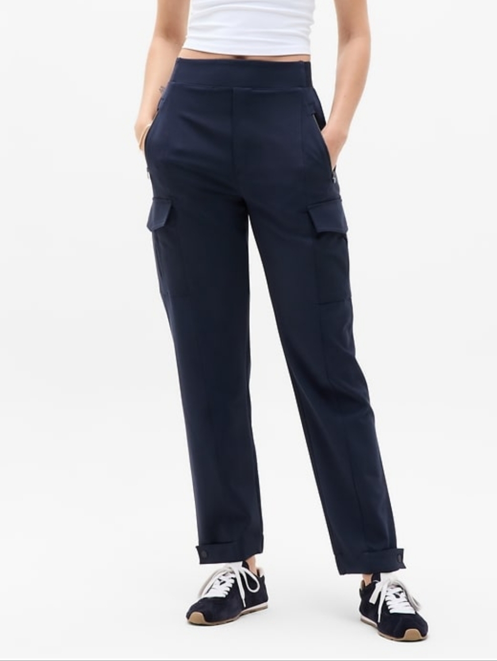 Athleta Endless High-Rise Cargo Pant Navy EUC